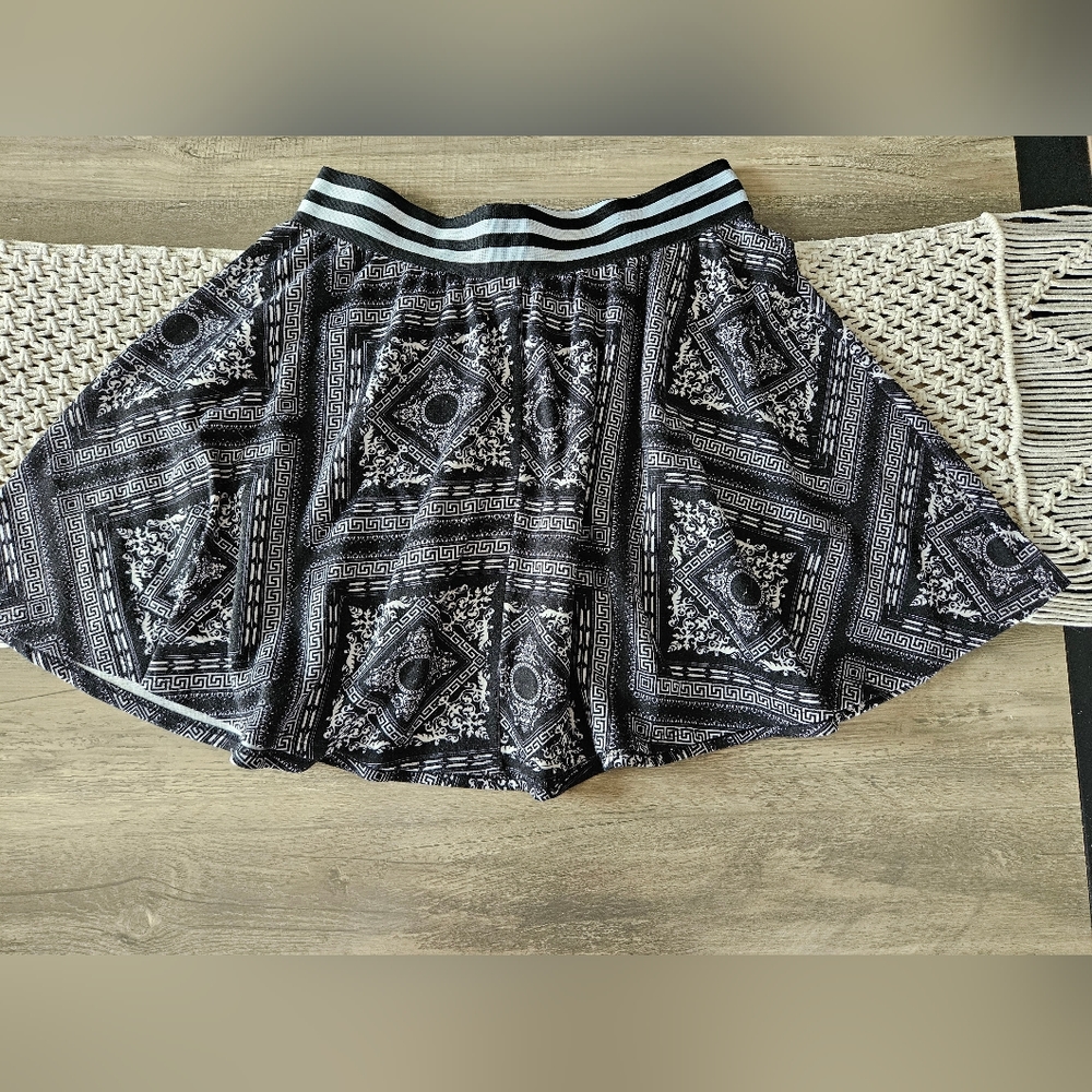 Ninth Hall skate skirt